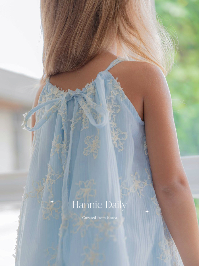 Rosie 刺繡皺紗洋裝｜2色｜85–130cm